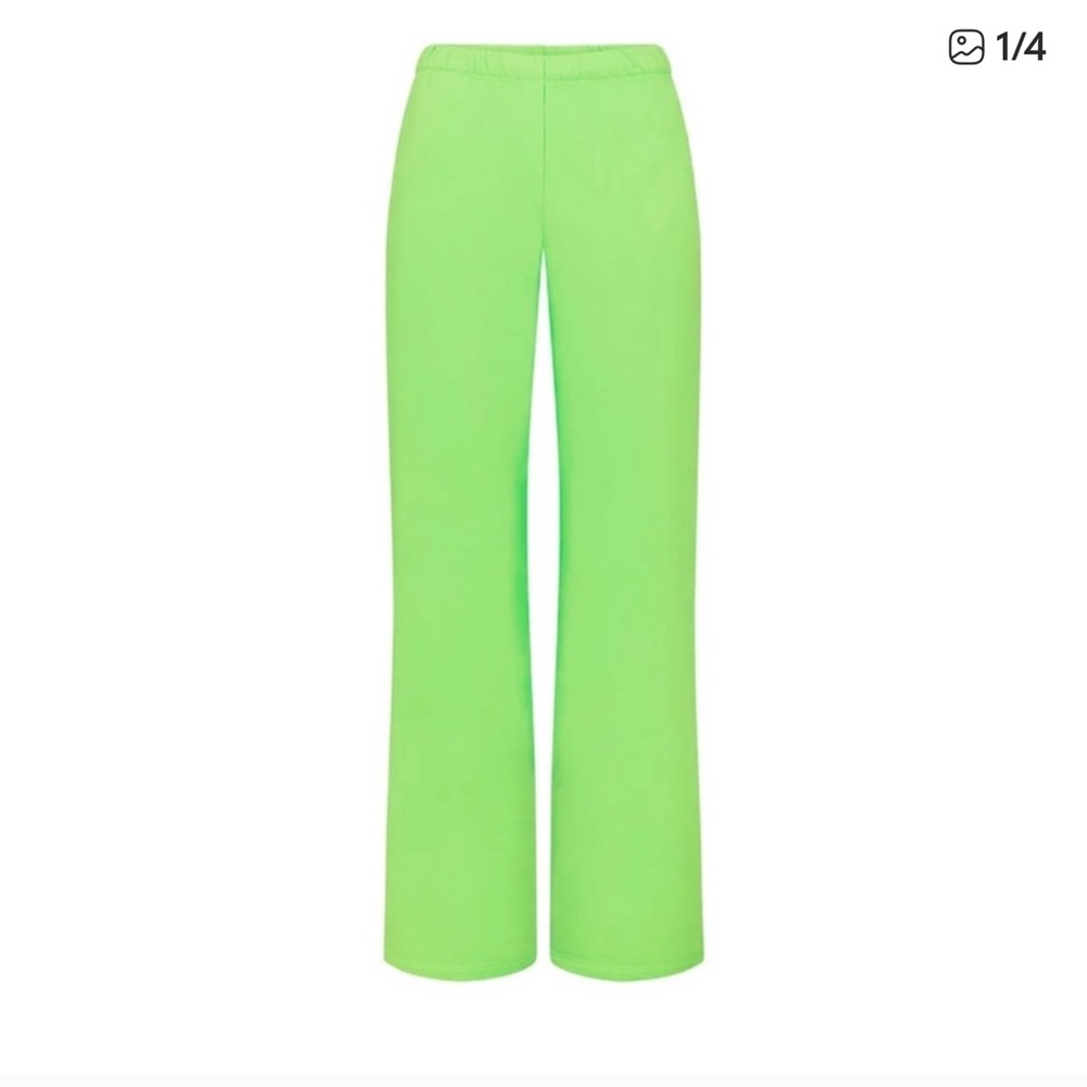 Skims sweat pants, great condition heavy